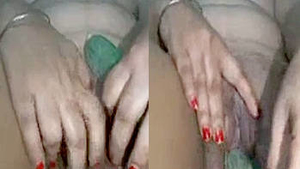 Punjabi housewife pleasures herself with a gourd