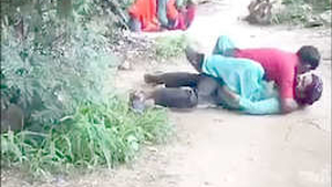 Desi couple enjoys outdoor sex in public place