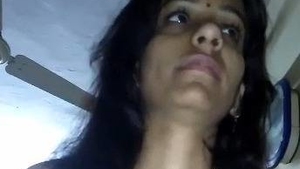 Watch a Desi babe with a hairy pussy in a steamy sex tape