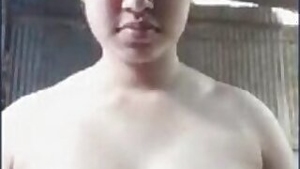 Beautiful village bhabi show her big boob