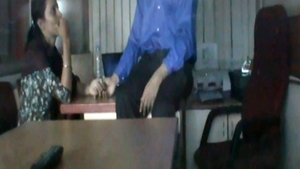 Desi MMS scandal exposes Indian office's secret affairs