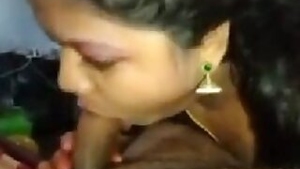 Indian girl gives awesome blowjob