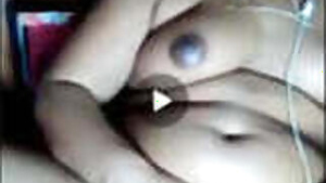 Indian Hot bha bhi Showing boobs