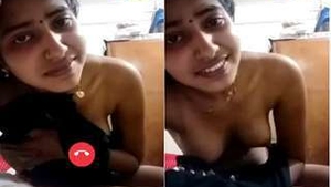 Cute Indian girl flaunts her breasts in a steamy video