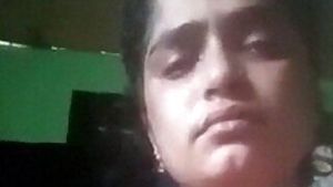 Full nude show of unfaithful desi lady for her lover