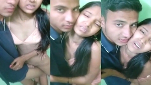 Desi college girl gets her pussy licked and fingered by a guy