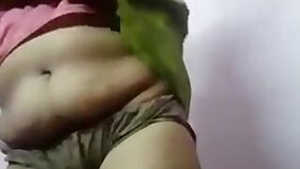 Full bosomed Indian is paunchy and at the same time super hot